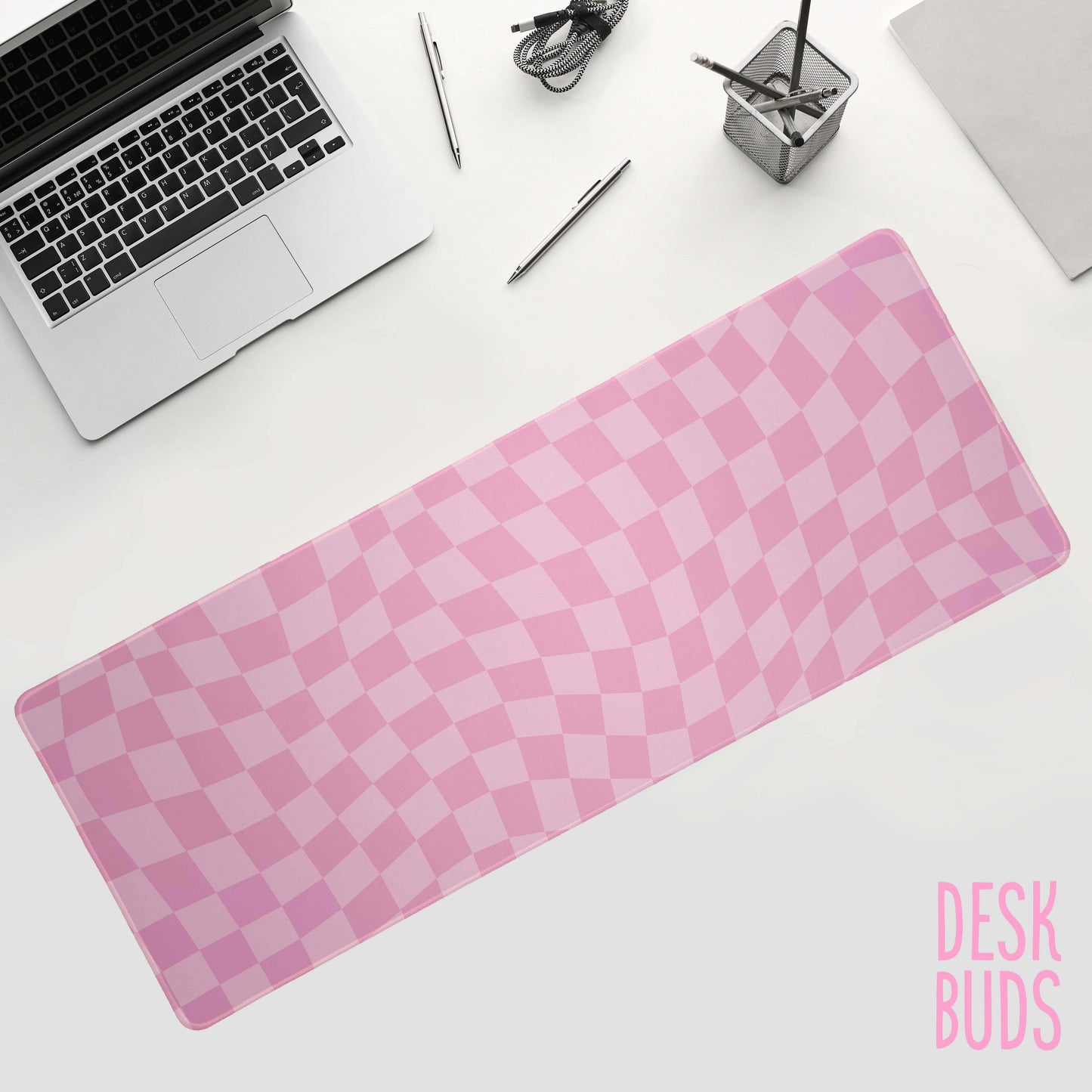 Warped checkerboard desk mat - pink